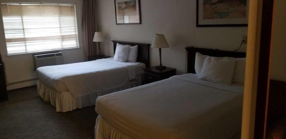 Tomac Motor Inn Morris Plains Экстерьер фото